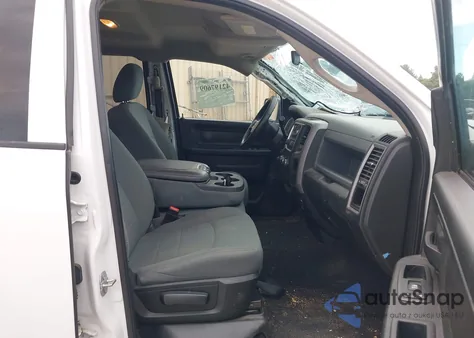 2017 Ram 1500 St из США, поврежденный, VIN 1C6RR7FTXHS680827